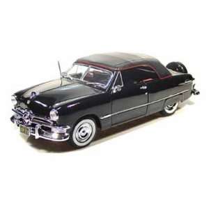  1950 Ford Convertible Top Up 1/18 Black c/o Toys & Games