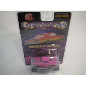   Lowriders Custom Cruisers Limited Edition 57 Plymouth Fury   Issue 20