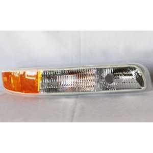   Suburban CAPA Certified Replacement Right Turn Signal Lamp Automotive