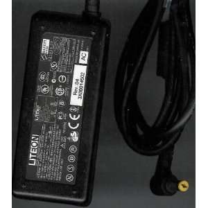  Liteon AC Adapter PA 1500 01 (INPUT 100 240 OUTPUT 20V2 
