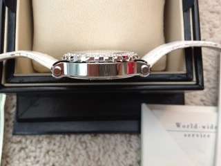 This watch also looks beautiful on a stainless steel bracelet as shown 