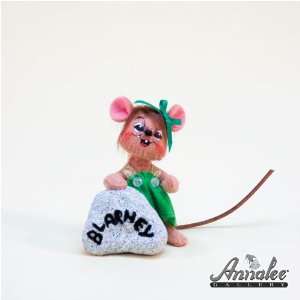  Annalee 2009 Blarney Girl Mouse