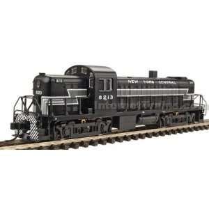    Life Like Proto N Scale RS 2   New York Central #8213 Toys & Games