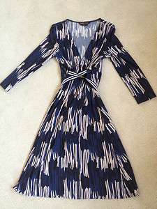NWOT BCBG Max Azria Designer Dress Blue Black White Stretch Ethnic 