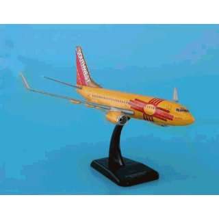   Airlines 737  700 with Gear   New Mexico with Winglets Toys & Games