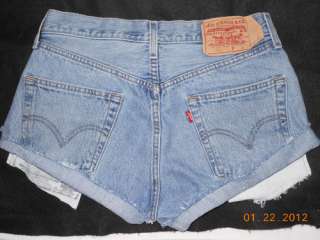 Levis High Waisted Cut Off Vintage Jeans Shorts Sz Medium ~Sz 30 