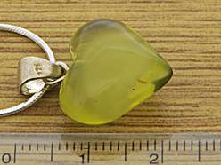925 Sterling Silver Natural Baltic Green Amber Heart Pendant Necklace 