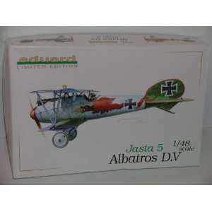  Eduard German WW I Albatros D.V Jasta 5  Plastic Model Kit 
