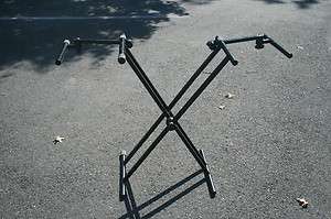 DELUXE DOUBLE SUPPORT KEYBOARD SYNTHESIZER STAND USED GOOD CONDITION 