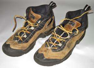 Nike ACG Hiking Walking Shoes Leather Mens Size 11.5 980305 USED 