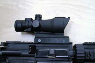ACOG 4x32 Scope with Mil Dot Reticule   UK Tactical 11mm 20mm rail 