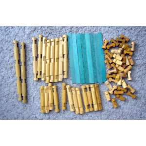  64 Piece Assorted Vintage Lincoln Logs Toys & Games