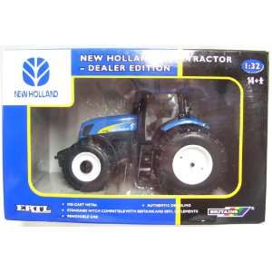  Ertl New Holland T7050 Tractor Dealer Edition Die cast 