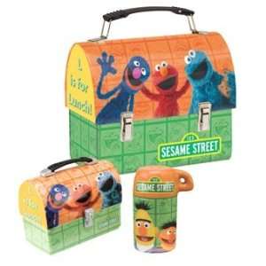  Sesame Street Lunch Box Salt and Pepper Shaker Set Toys 