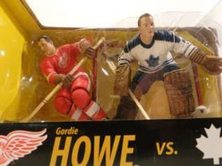   NHL 2 pack GORDIE HOWE vs JOHNNY BOWER NIB Vintage Hockey  