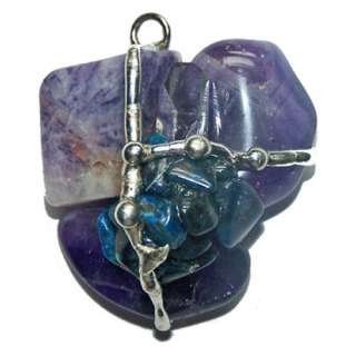 Click HERE to see more pendants and amulets.