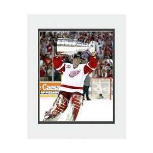  Photo File Detroit Red Wings Dominik Hasek 2002 Stanley 