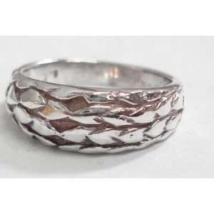 Jagged Edge Silver Ring (Size 8)