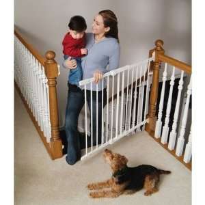  Safeway Angle Mount Safety Gate in Black Baby