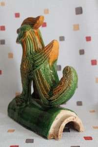 10china crest board Tri colored Pottery rooster statue  