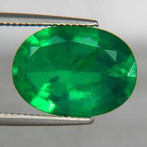 80ct HOT OVAL MOLTEN FLUX LAB MADE BIRON EMERALD  