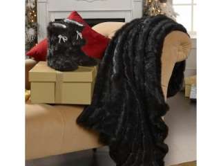 Highgate Manor Faux Fur Throw & Bootie Gift Set S/M BLK  