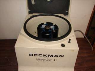 Beckman Microfuge II E2 Centrifuge W/Rotor Spins Great  
