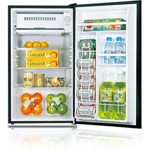   NEW 3.3cf Refrigerator Black (Kitchen & Housewares)