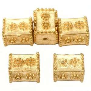  Bali Cube Daisy Flower Beads Gold Plated 10mm Approx 5 