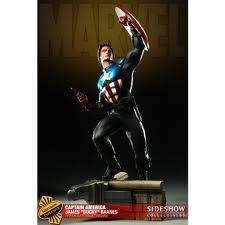Captain America/ James Bucky Barnes, Premium Format Figure/ Statue 