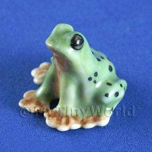 Tiny Cute Sitting Frog Dolls House Miniature Ceramic  
