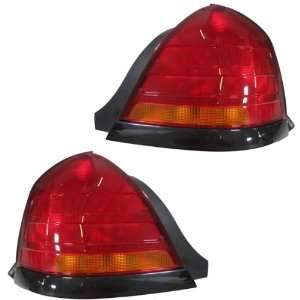  01 02 03 04 Ford Crown Victoria Taillight Taillamp Pair 