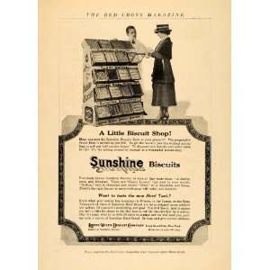  1918 Ad Loose Wiles Sunshine Biscuits Woman at Grocery 