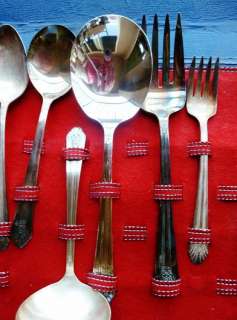 Vintage Wm Rogers IS Sectional Silverplate Flair 43 pc  