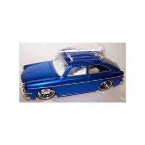  Jada Toys 1/24 Scale Diecast V dubs 1965 Volkswagen 1600 