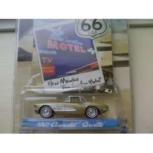  SE Route 66 Blue Swallow Motel 1961 Chevrolet Corvette Diecast 