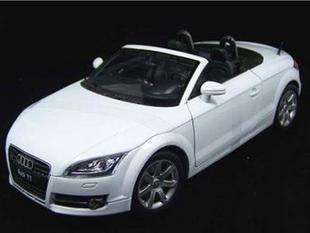 New 118 AUDI TT Roadster Coupe Open Diecast Model Car With Box White 
