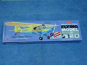 GUILLOWS PIPER SUPER CUB 95 BALSA FLYING MODEL AIRPLANE KIT #303 24 
