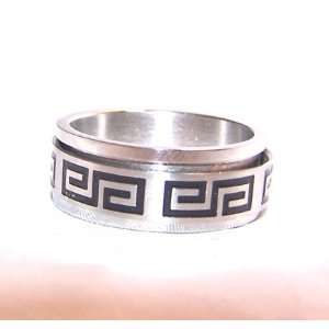 Lattice Design Silver Tone Spinner Ring Size 8