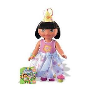   Dora the Explorer Dress Up Adventure Fashions   Fiesta Toys & Games