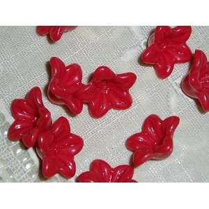  Opaque Red Lucite Lily Flower Beads 13mm Arts, Crafts 