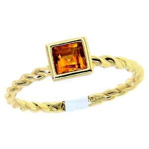  14Kt yellow gold and citrine stackable ring. Ring is set 