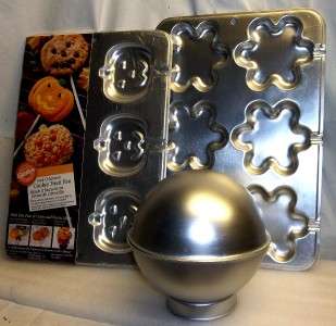 Lot of Cake Pans Baking Cup Cakes Muffins Cookies Wilton Aluminum 