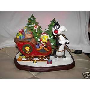  TweetyBird/Sylvester Lighted Christmas Sleigh Everything 