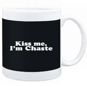  Mug Black  Kiss me, Im chaste  Adjetives Sports 