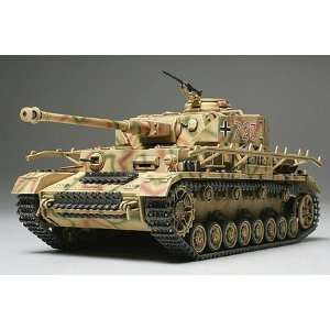   PzKpfw IV Ausf J SdKfz 161/2 Tank (Plastic Models) Toys & Games