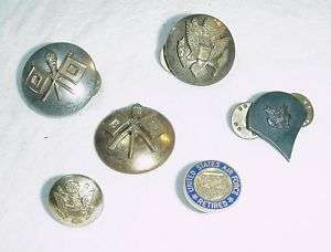 COLLECTION OF 6 OLD BRASS MILITARY BUTTONS & PINS EAGLE  