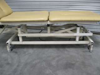 Chattanooga VE 5800 Tru Trac Patient Therapy Traction Table  