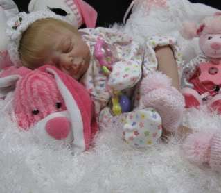 Eva Hellands Kaya ~ Sweet, serene, sleeping reborn baby girl. Minor 