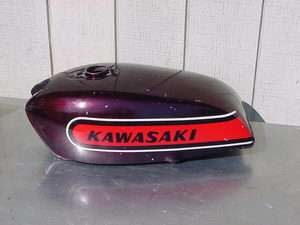 KAWASAKI TRIPLE 400 S3 GAS TANK 1974 CANDY RED  